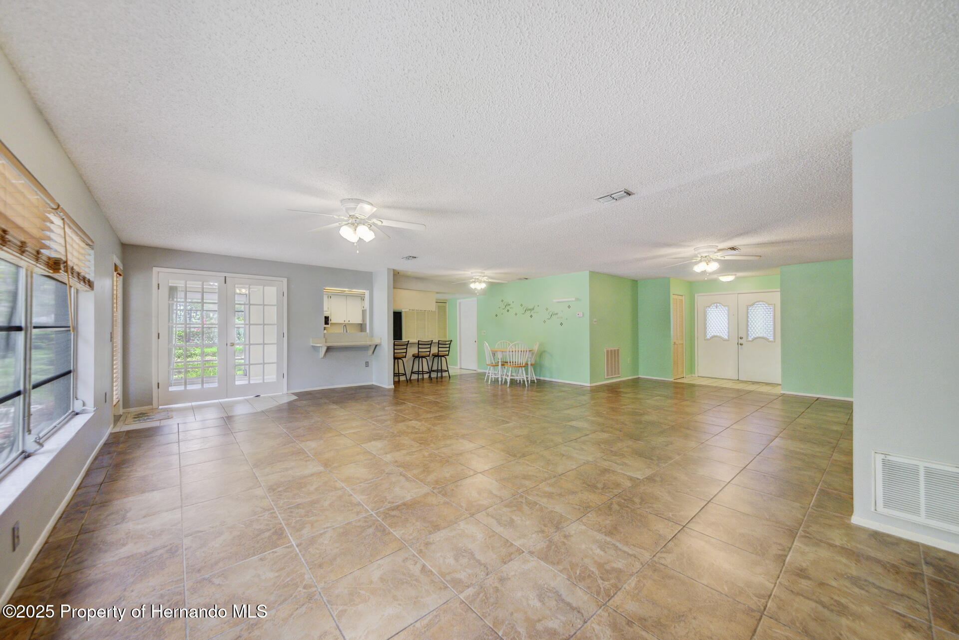 8619 Gold Pine Drive, Port Richey, Florida image 10