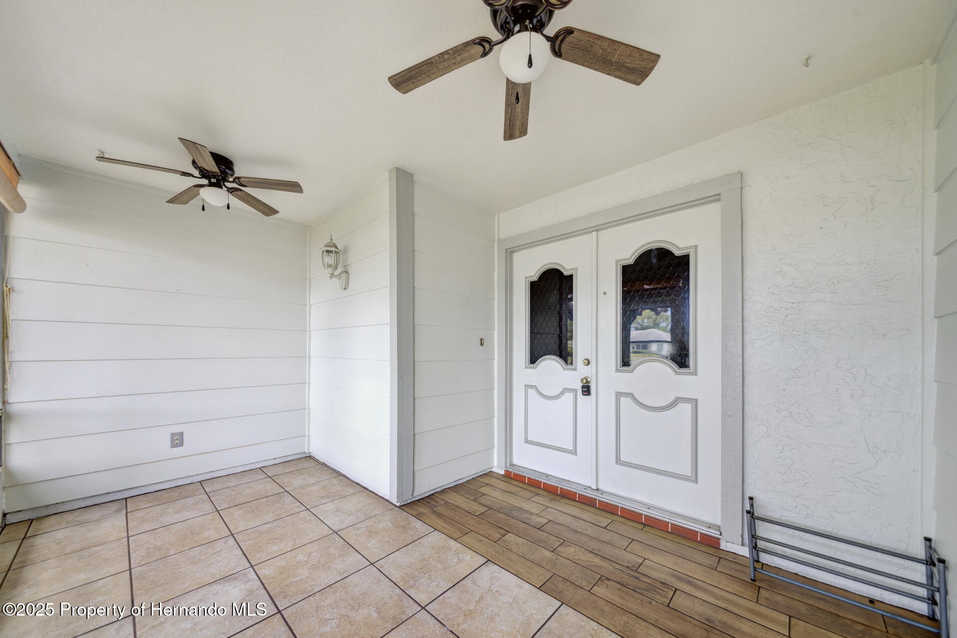 8619 Gold Pine Drive, Port Richey, Florida image 6