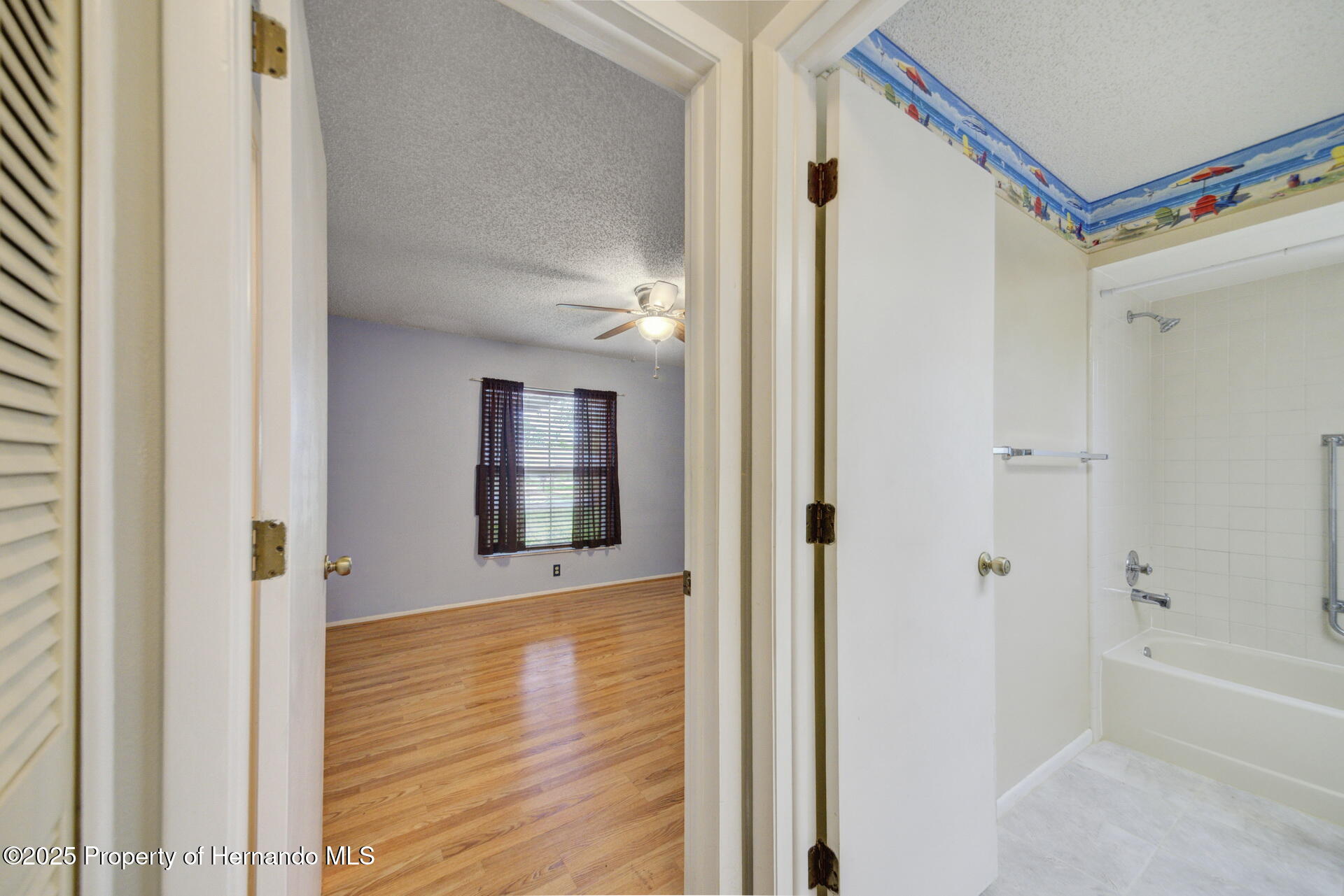 8619 Gold Pine Drive, Port Richey, Florida image 19