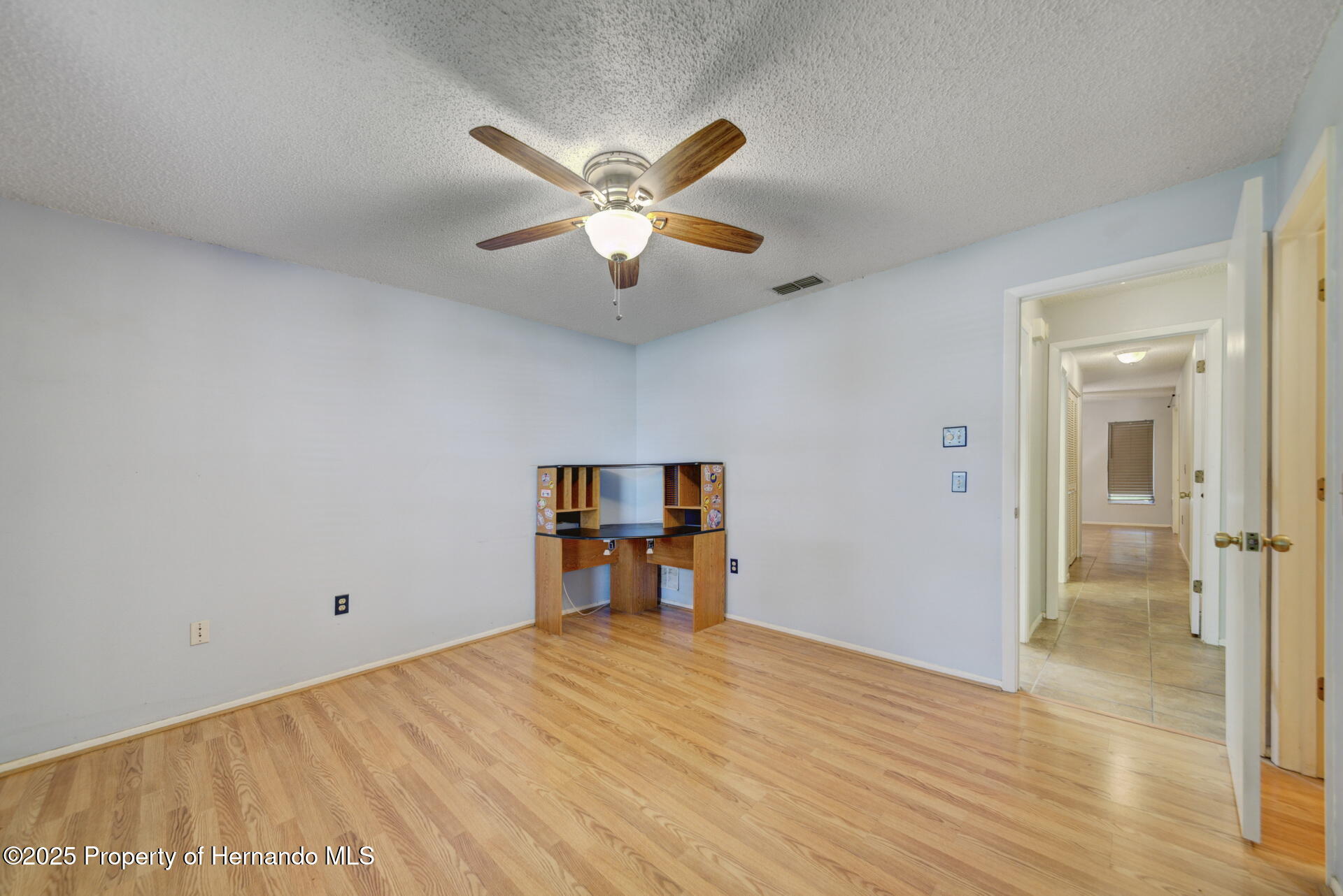 8619 Gold Pine Drive, Port Richey, Florida image 17
