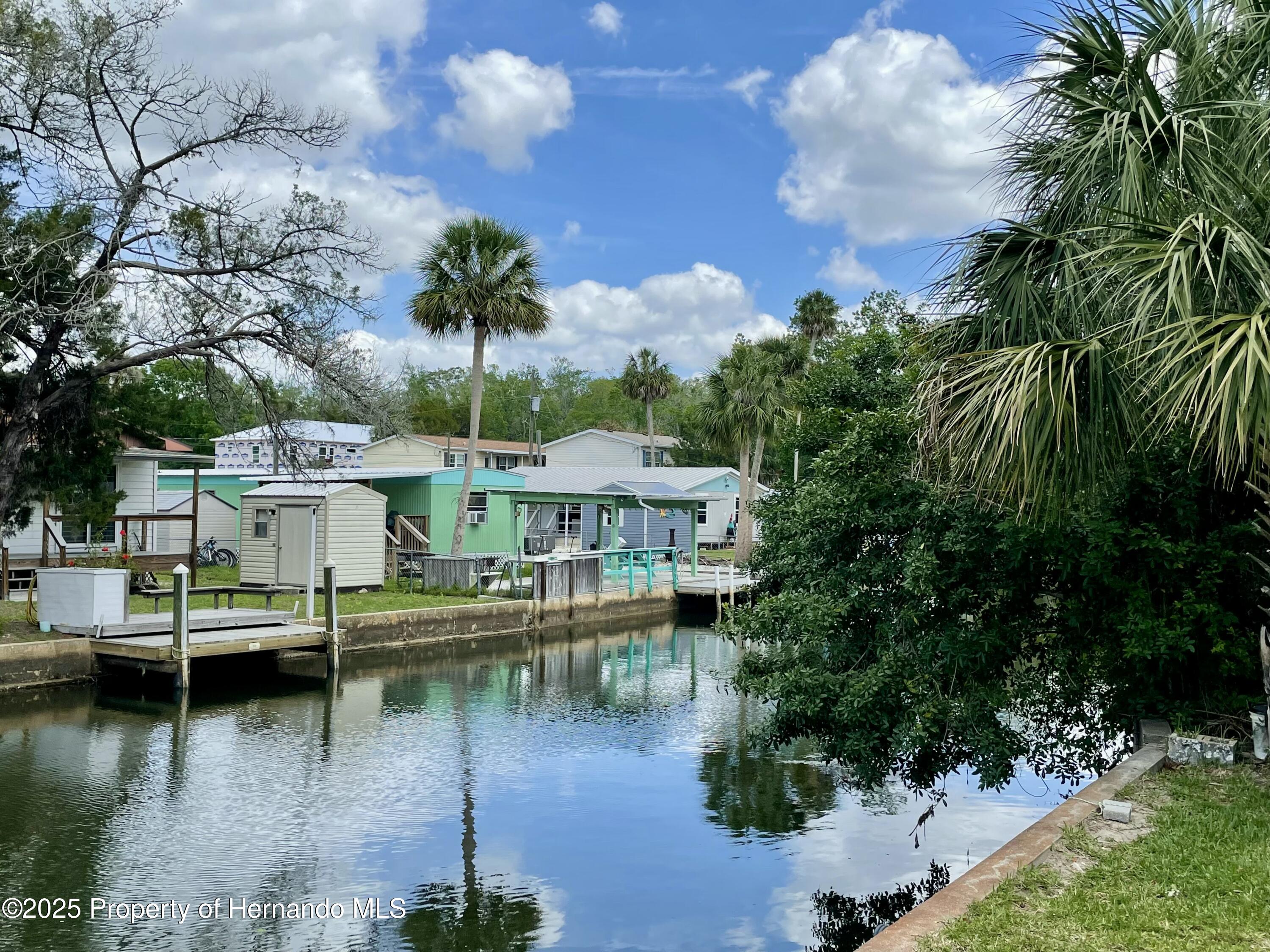 6045 Colony Circle, Weeki Wachee, Florida image 6