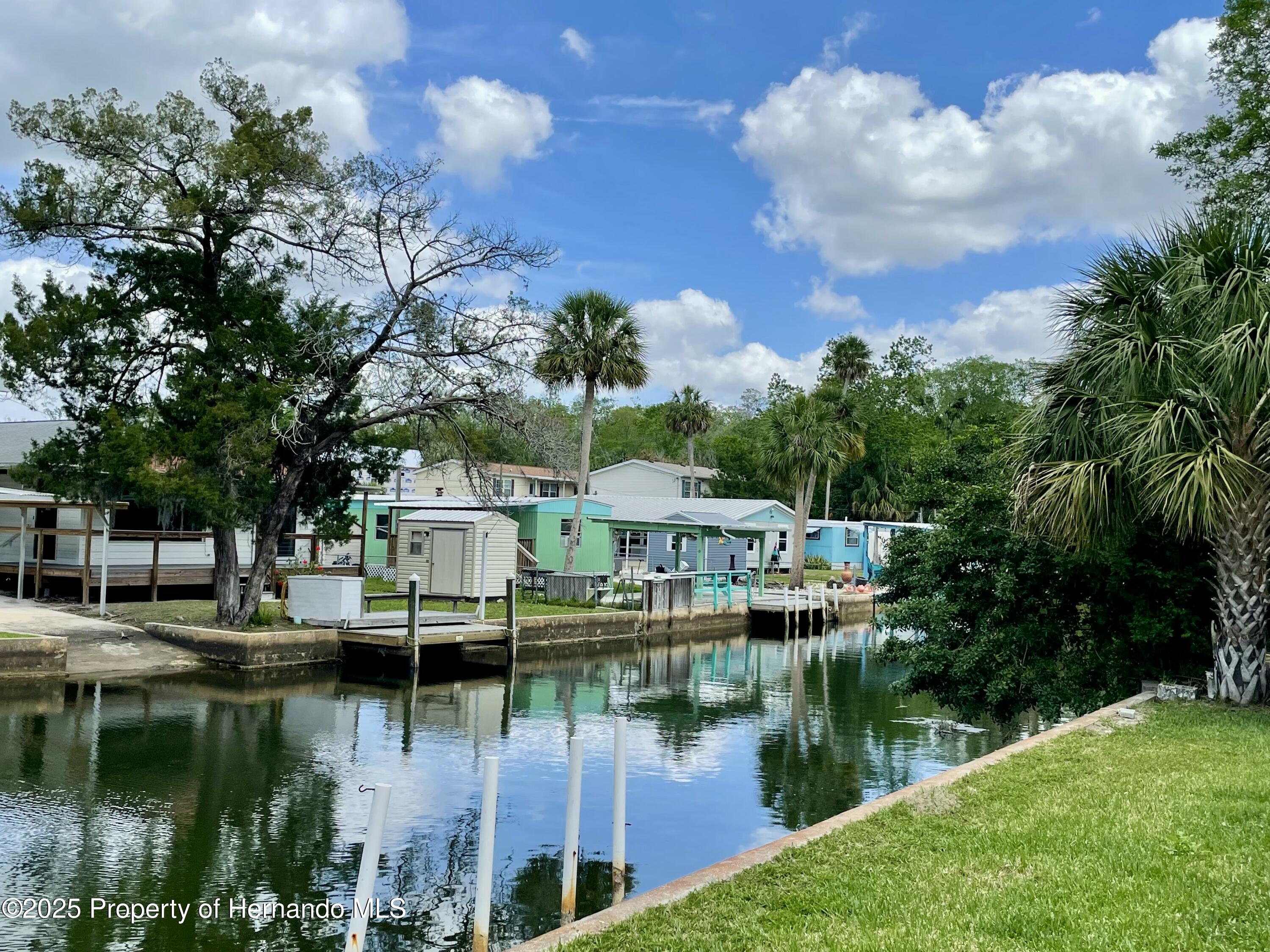 6045 Colony Circle, Weeki Wachee, Florida image 5
