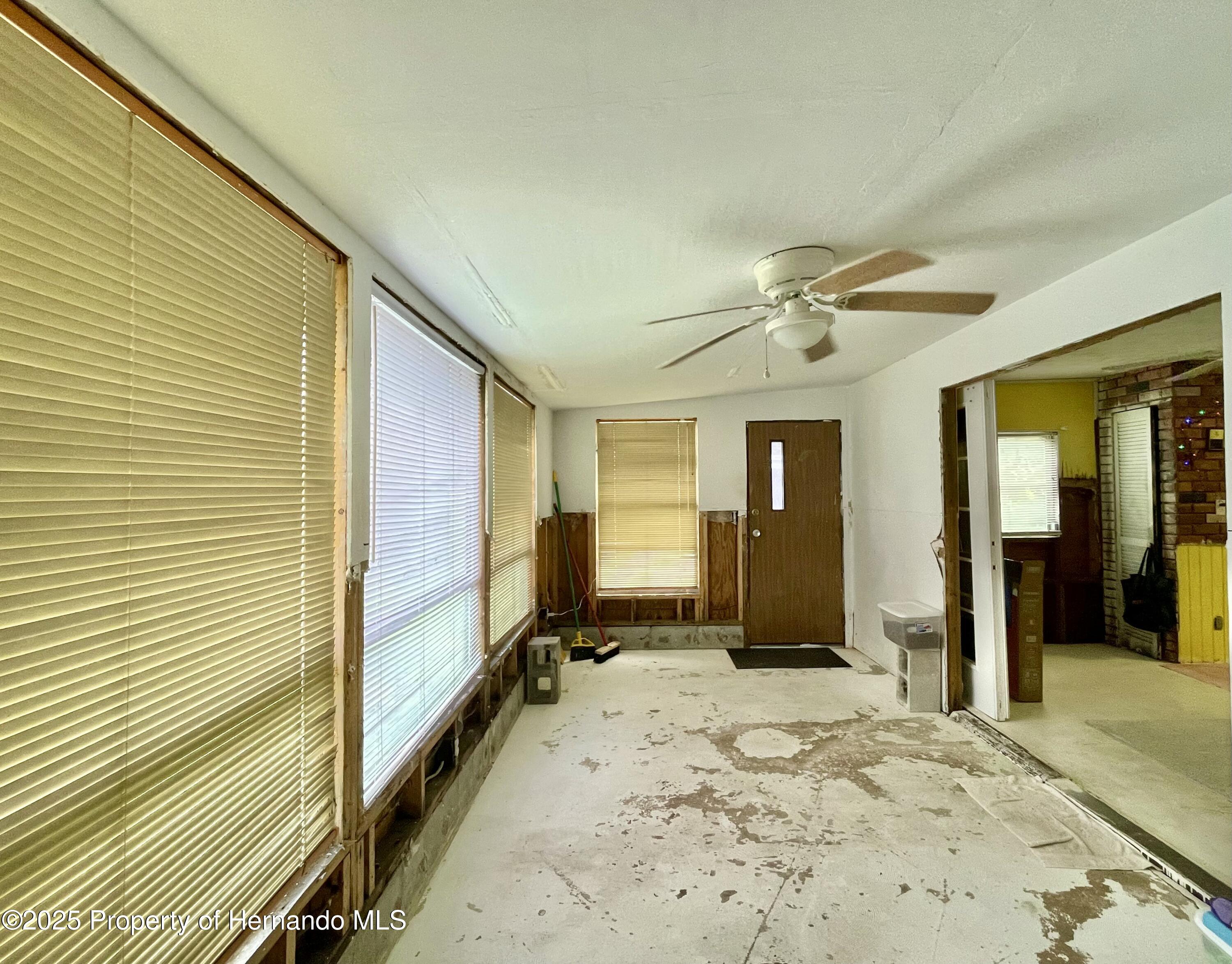 6045 Colony Circle, Weeki Wachee, Florida image 20