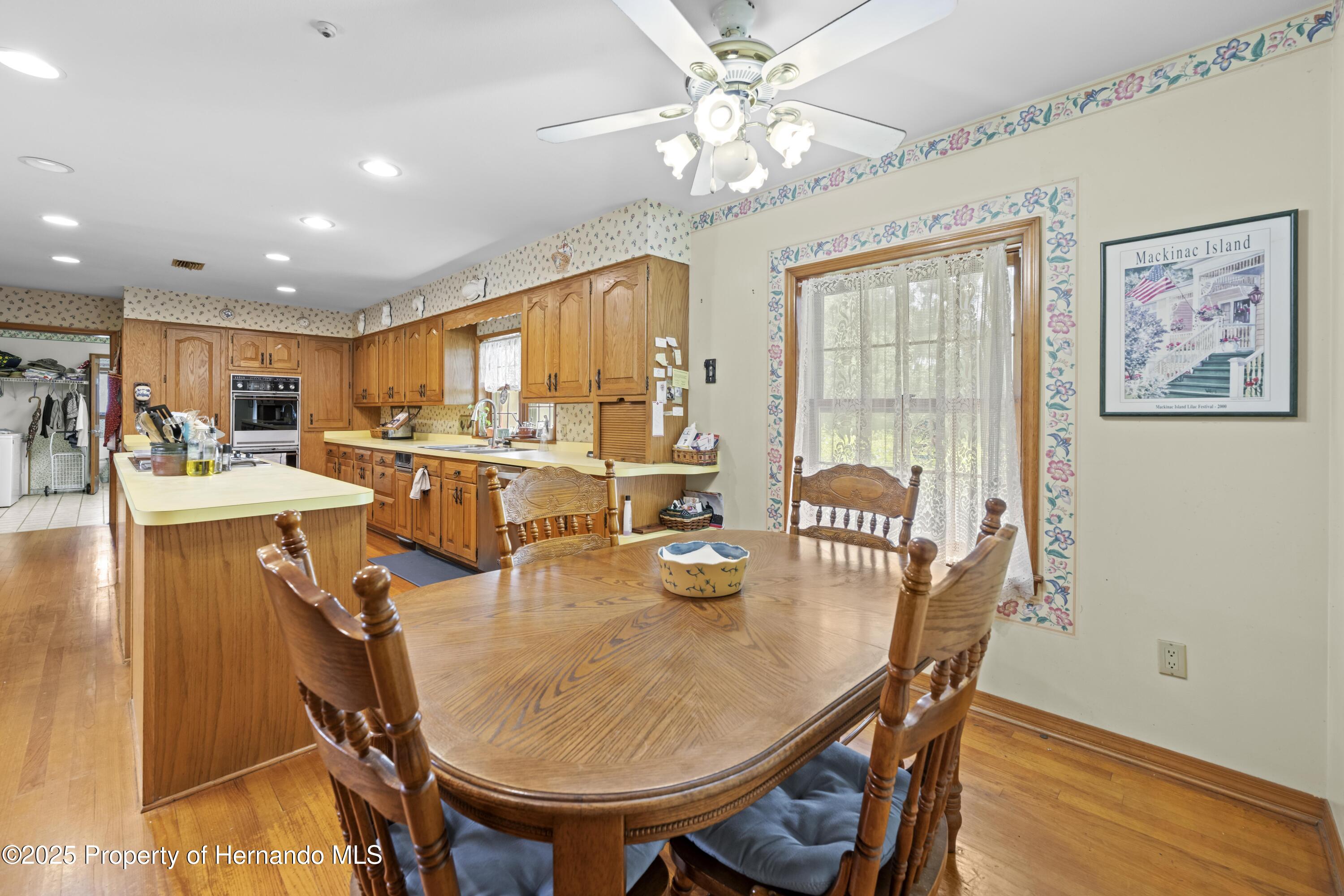 10193 Wallien Drive, Brooksville, Florida image 37