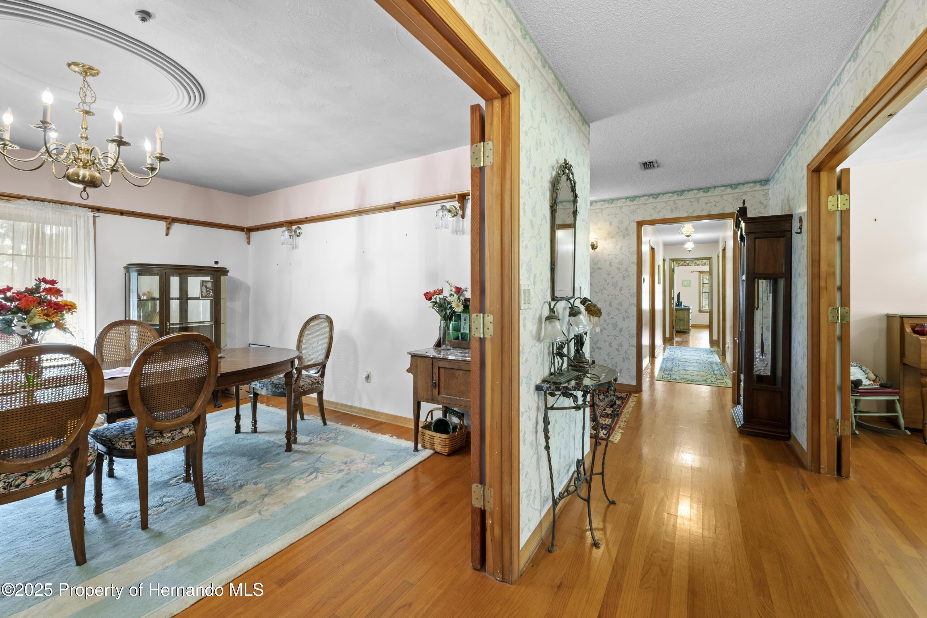 10193 Wallien Drive, Brooksville, Florida image 22