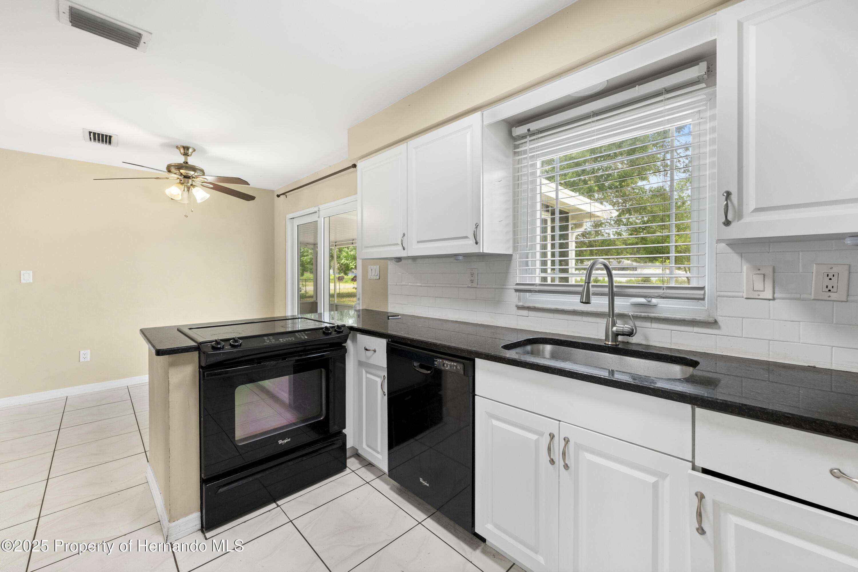 1569 Larkin Road, Spring Hill, Florida image 15