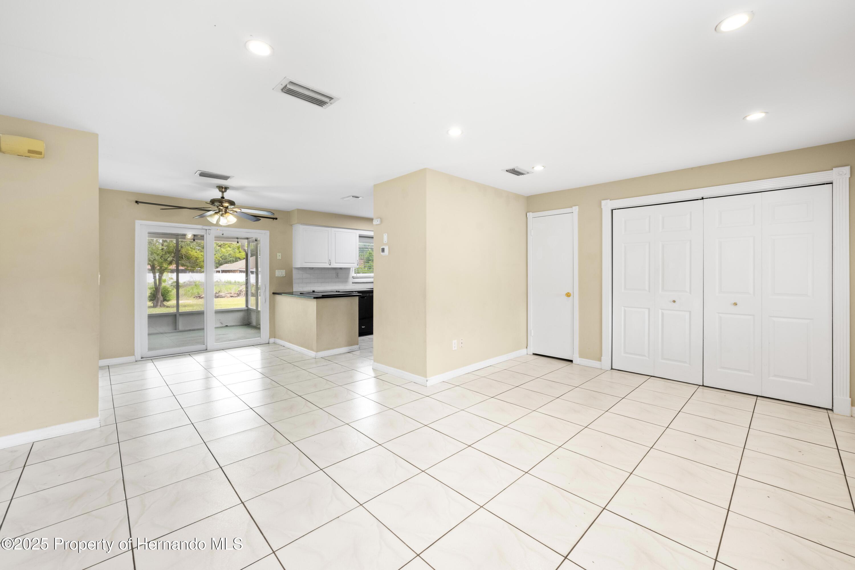 1569 Larkin Road, Spring Hill, Florida image 10