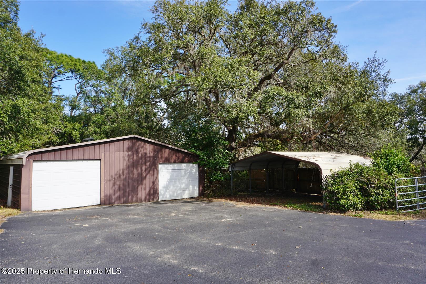 6985 E Hidden Court, Floral City, Florida image 8