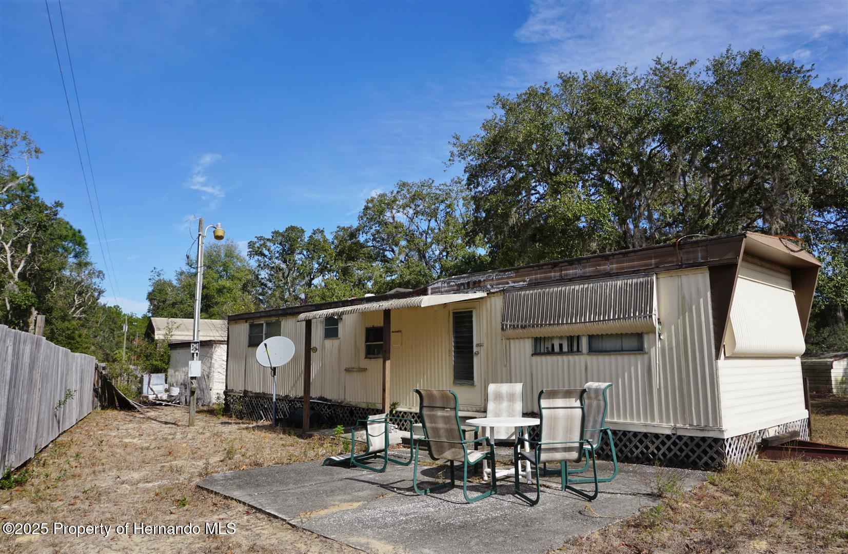 6985 E Hidden Court, Floral City, Florida image 16