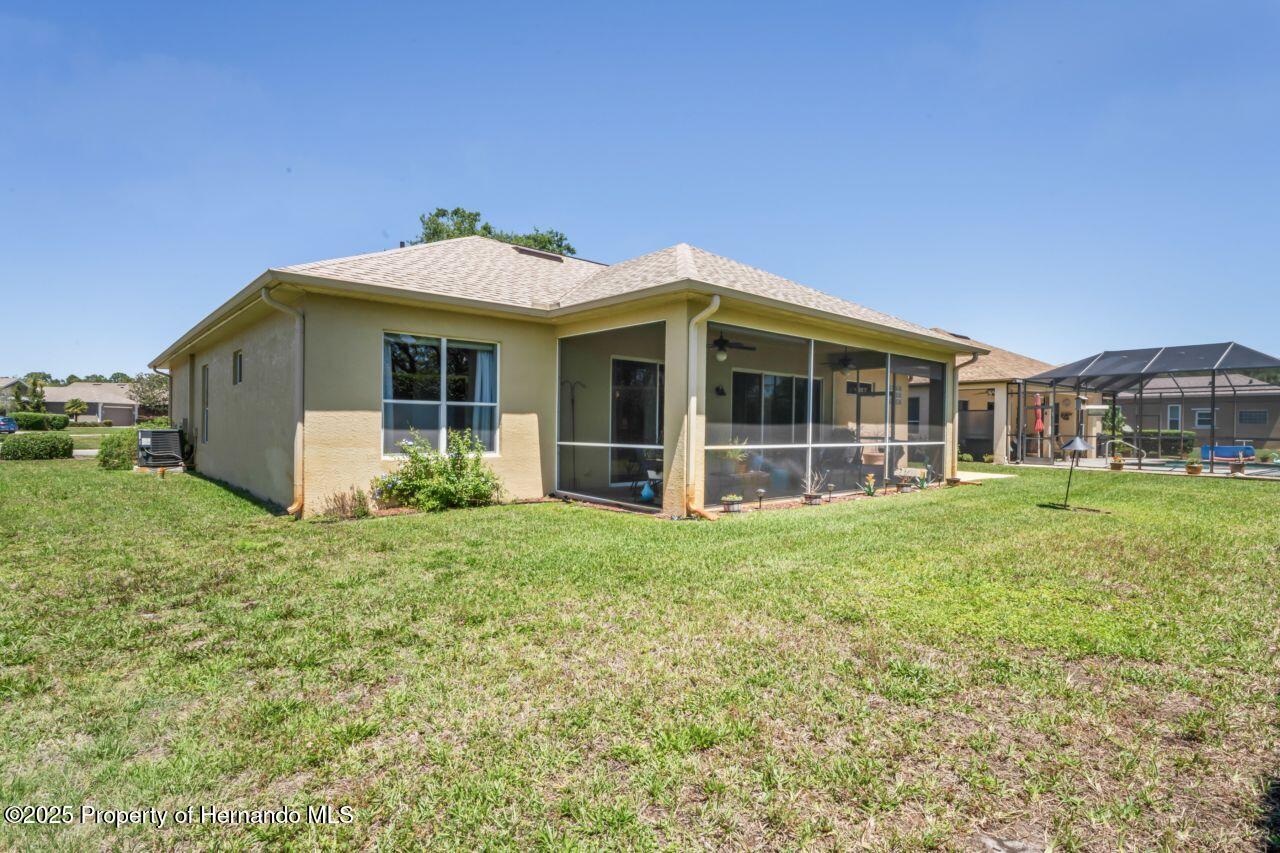 9398 Burnam Drive, Weeki Wachee, Florida image 47