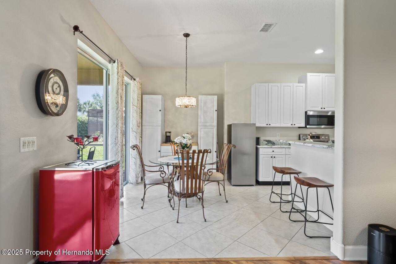 9398 Burnam Drive, Weeki Wachee, Florida image 20