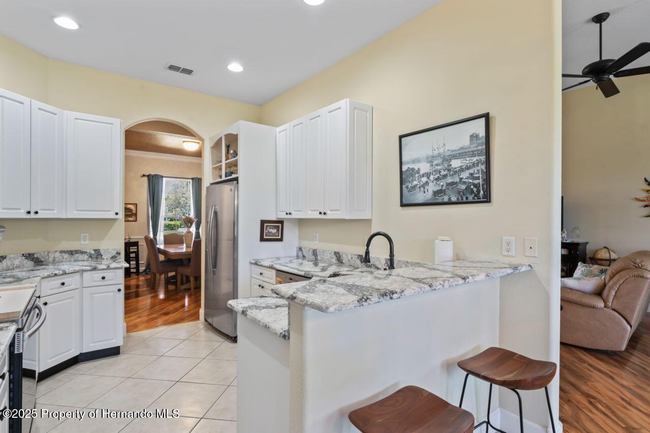 9398 Burnam Drive, Weeki Wachee, Florida image 15