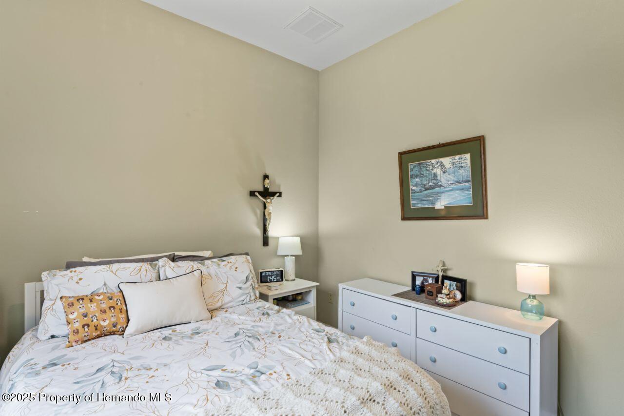 9398 Burnam Drive, Weeki Wachee, Florida image 33