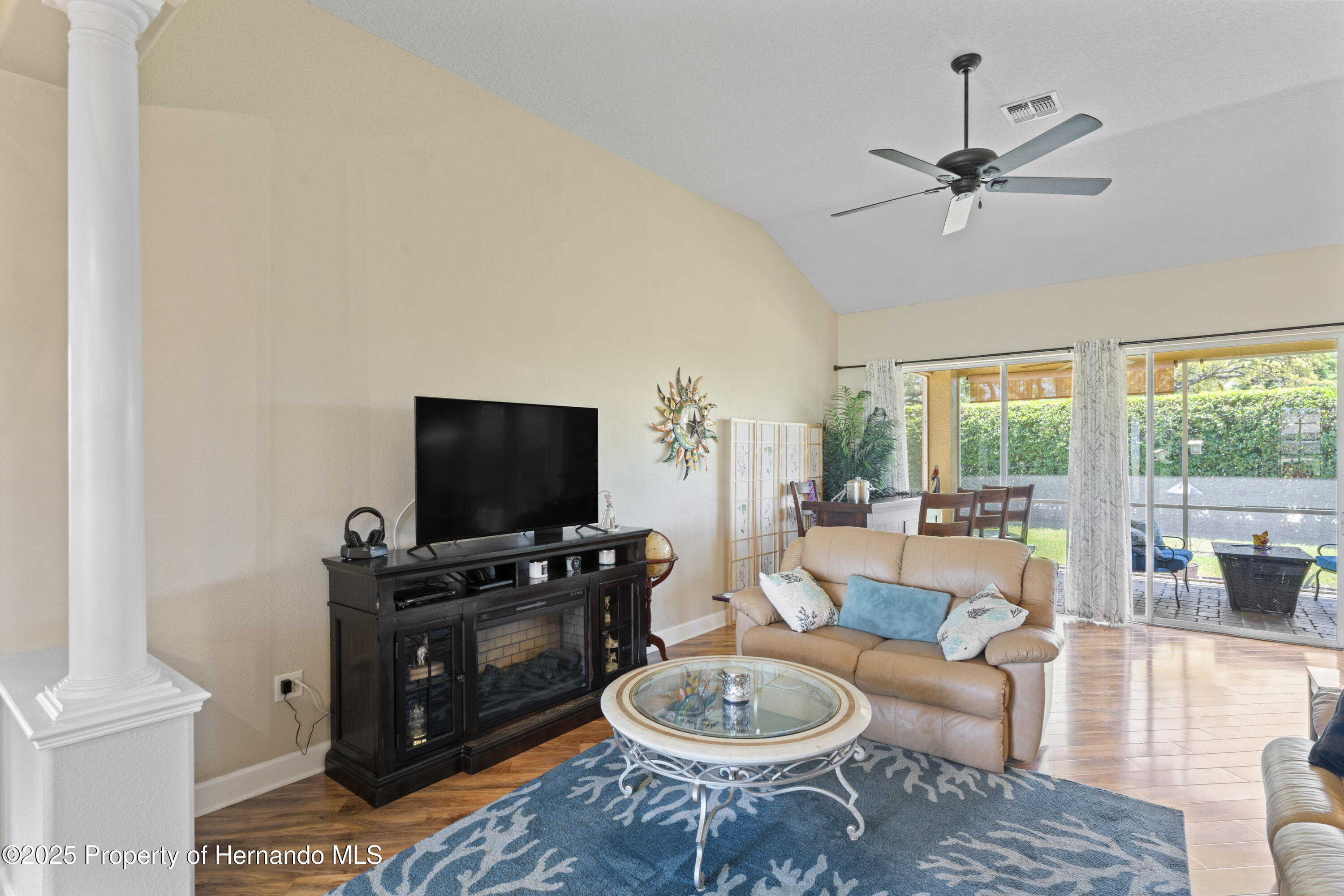 9398 Burnam Drive, Weeki Wachee, Florida image 9