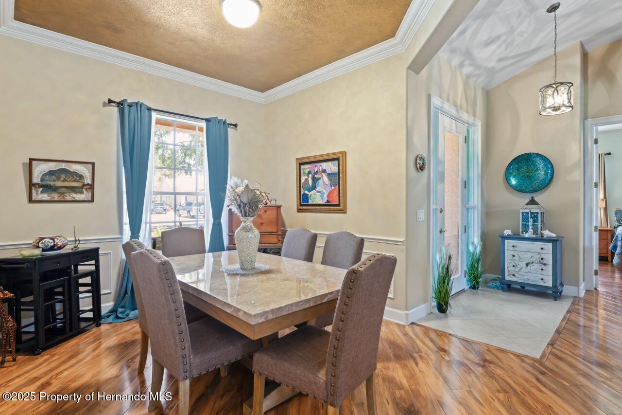 9398 Burnam Drive, Weeki Wachee, Florida image 22