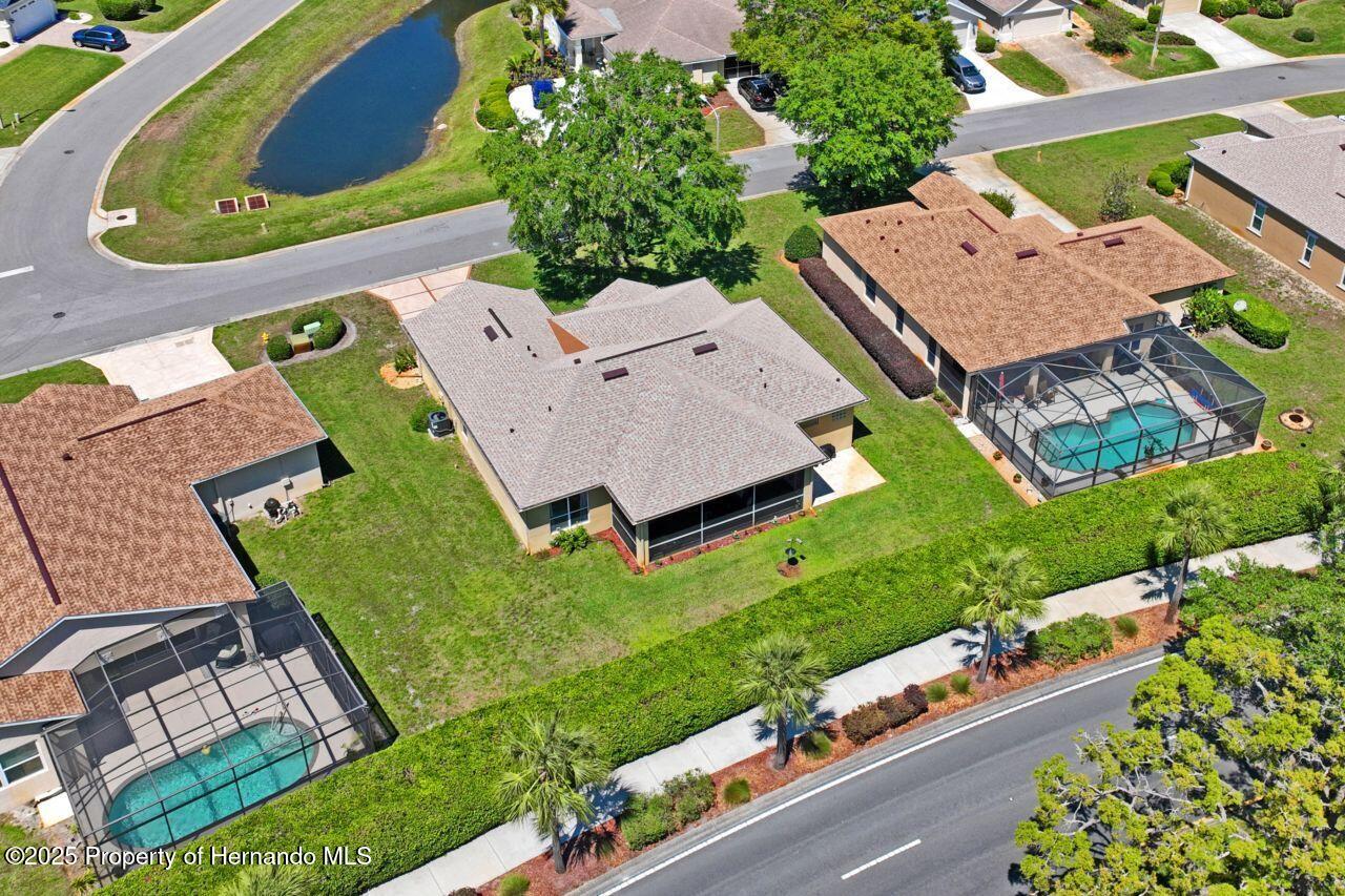 9398 Burnam Drive, Weeki Wachee, Florida image 48