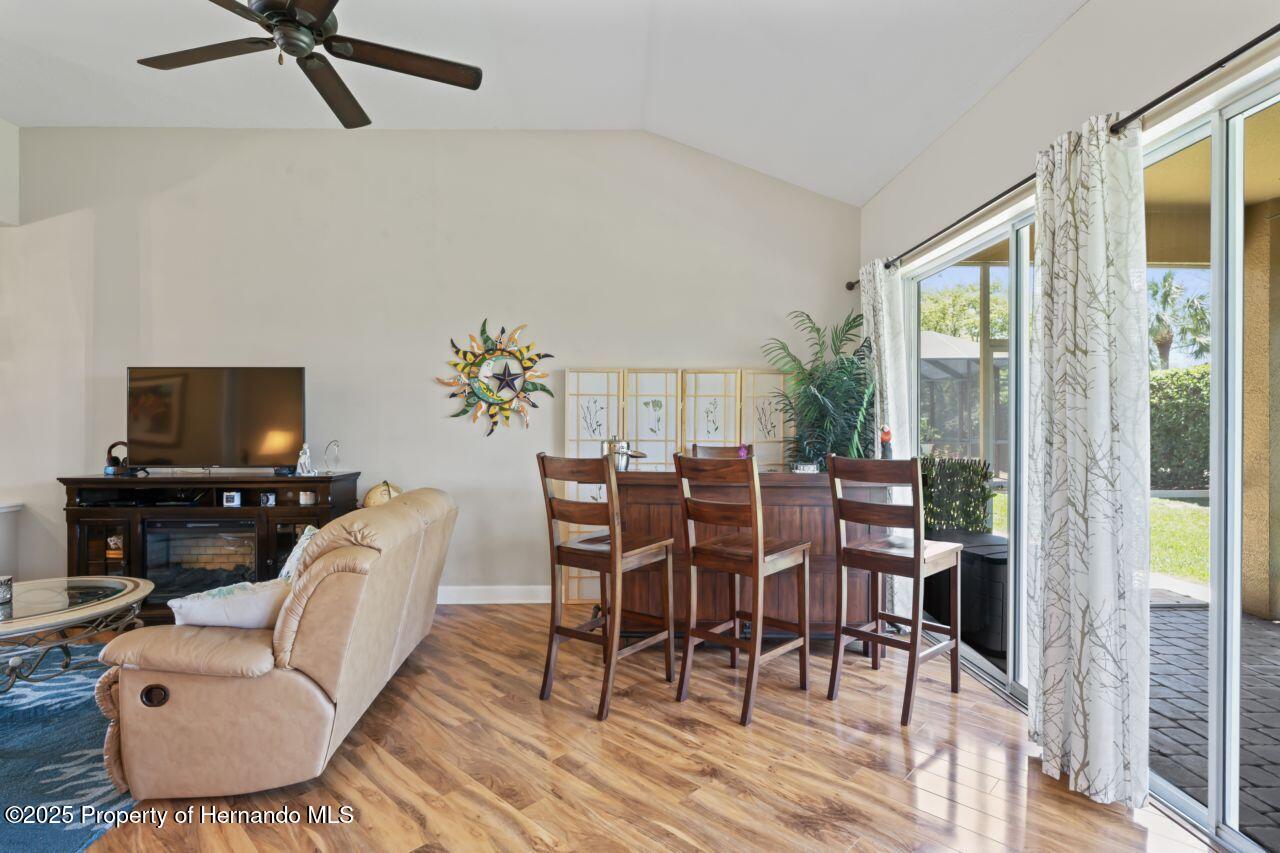 9398 Burnam Drive, Weeki Wachee, Florida image 13