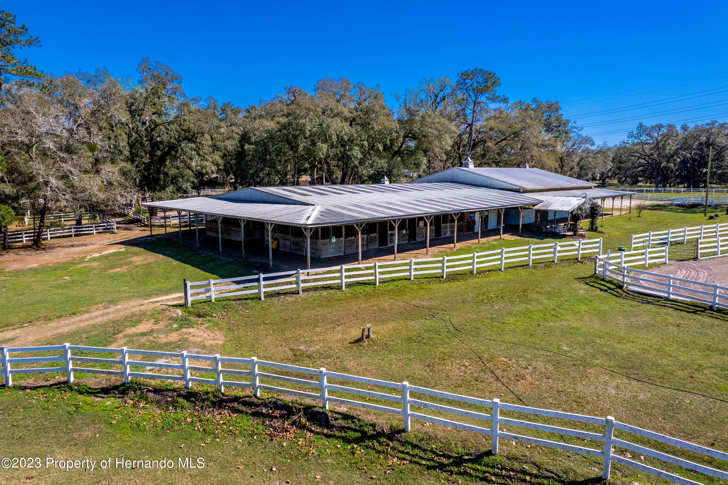 7050 Quarterhorse Lane, Brooksville, Florida image 4