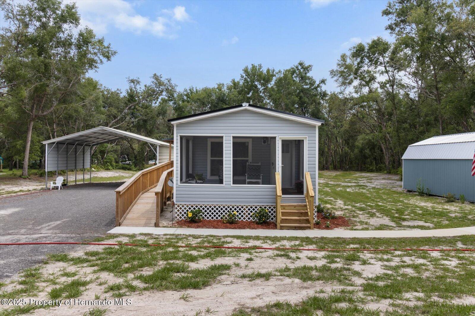 4686 County Road 656, Webster, Florida image 6