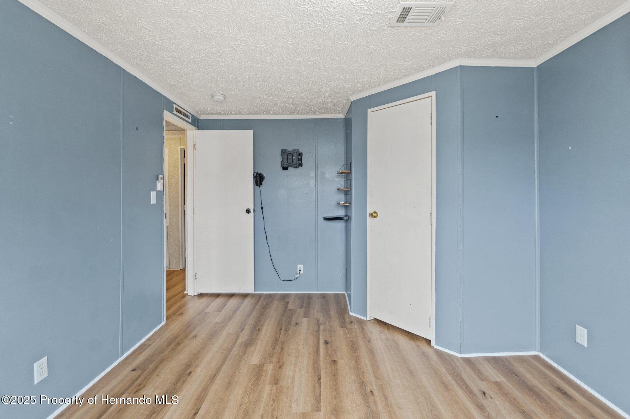 16119 Naples Street, Brooksville, Florida image 24