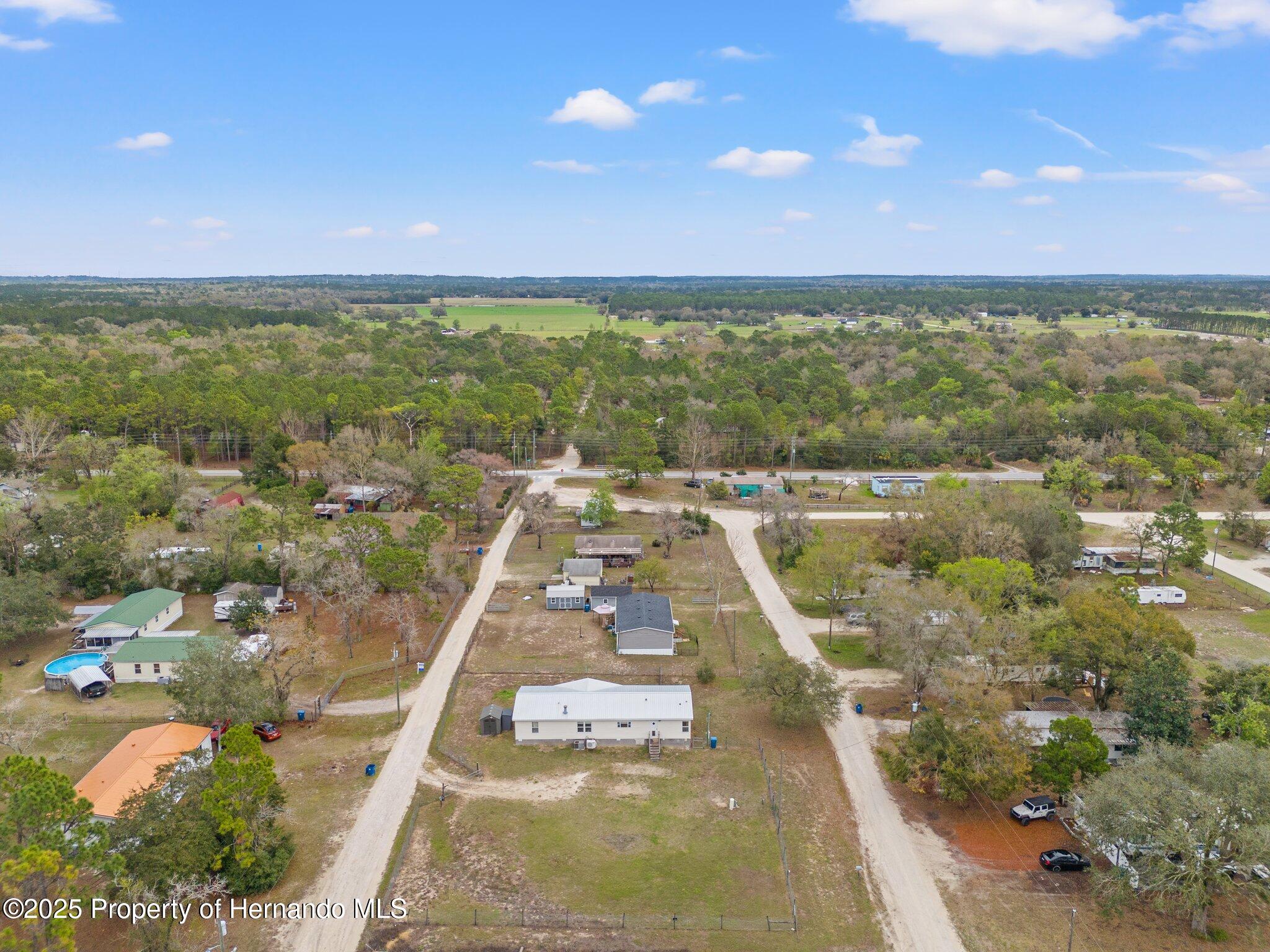 16119 Naples Street, Brooksville, Florida image 28
