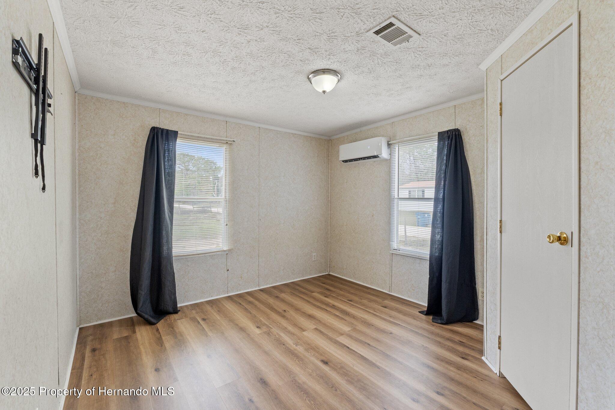 16119 Naples Street, Brooksville, Florida image 21