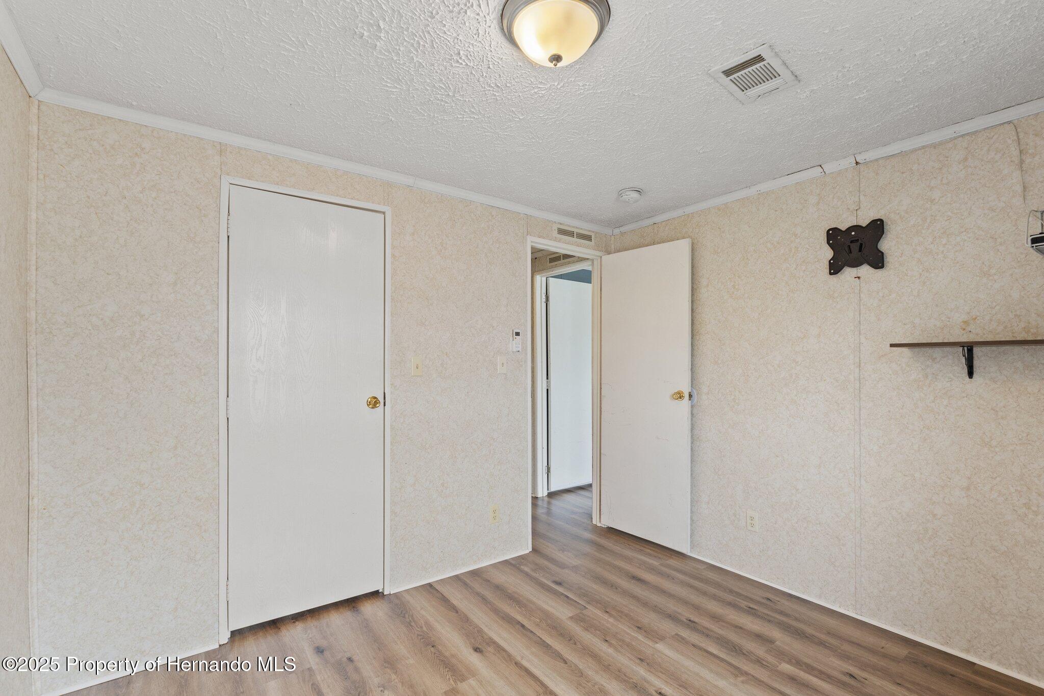 16119 Naples Street, Brooksville, Florida image 26