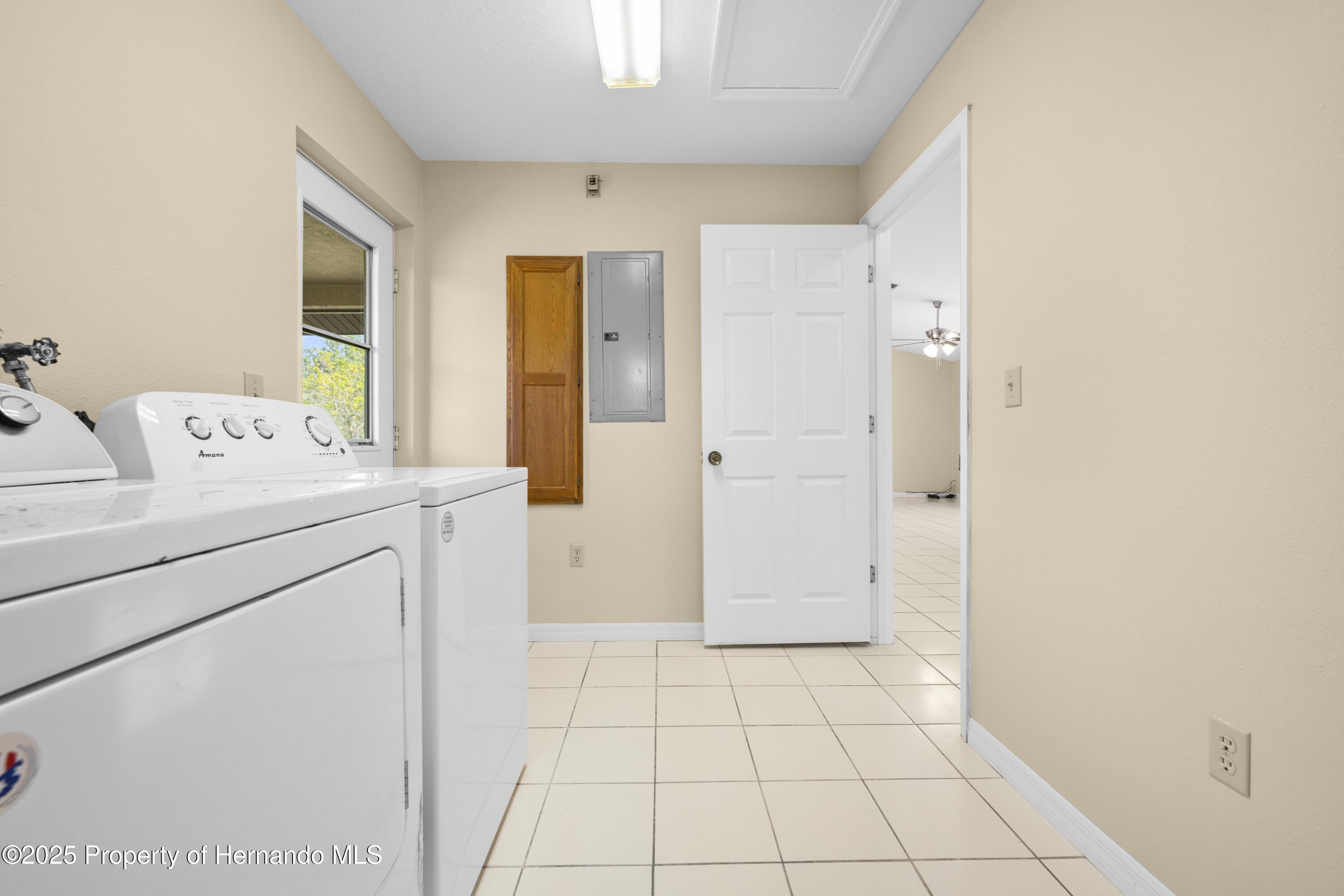 28089 Old Trilby Road, Brooksville, Florida image 35