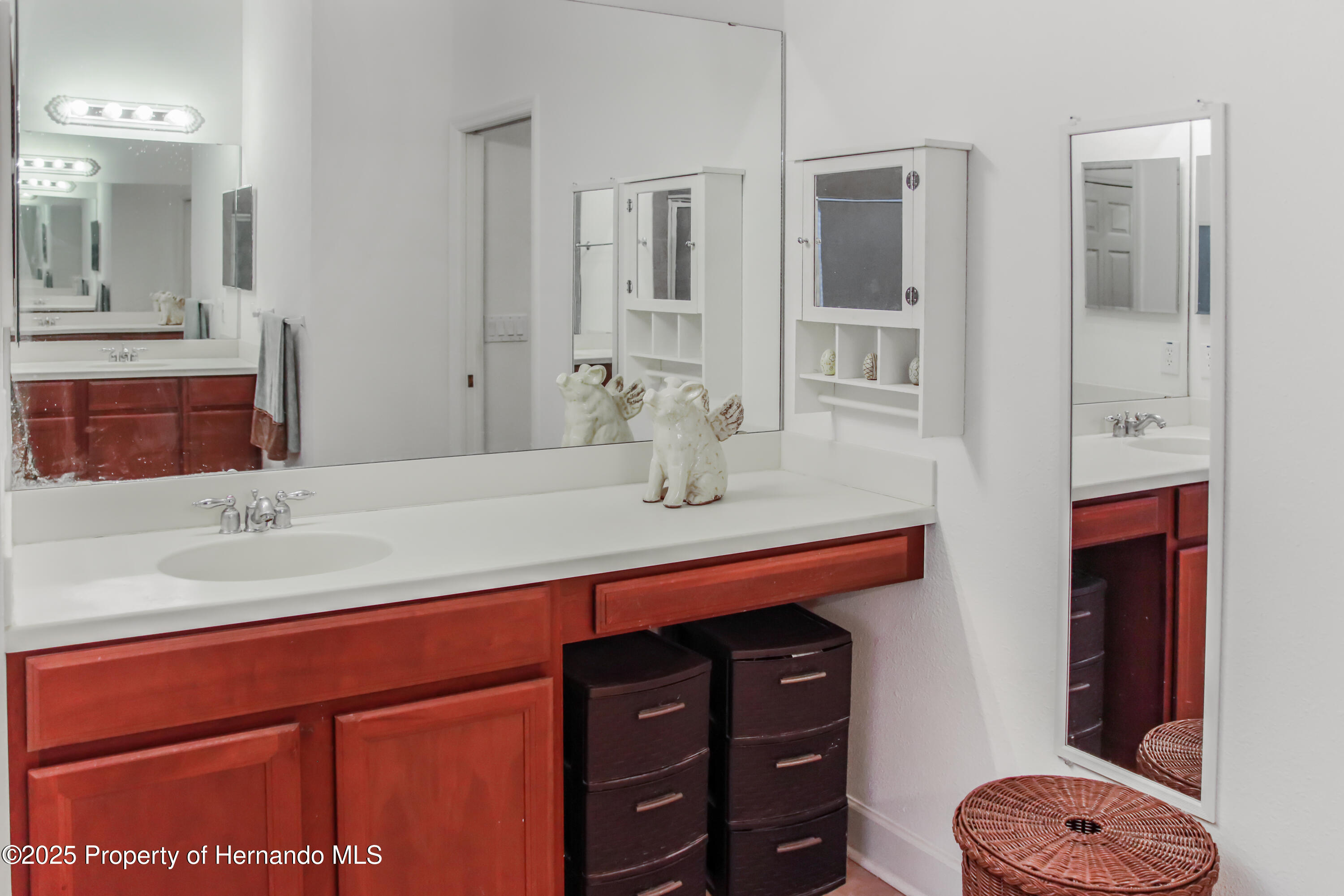 5233 Jennings Trail, Brooksville, Florida image 14