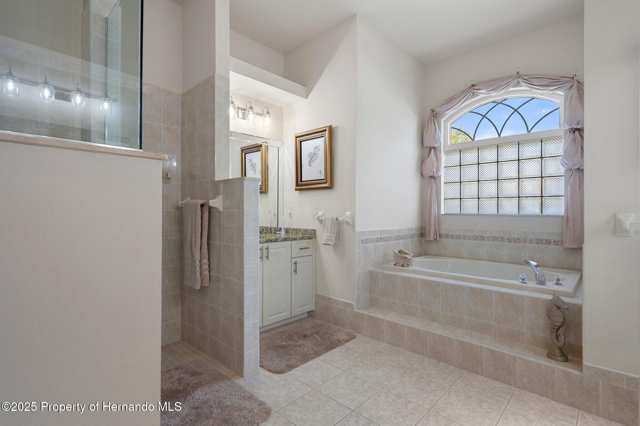 2375 Fairskies Drive, Spring Hill, Florida image 35