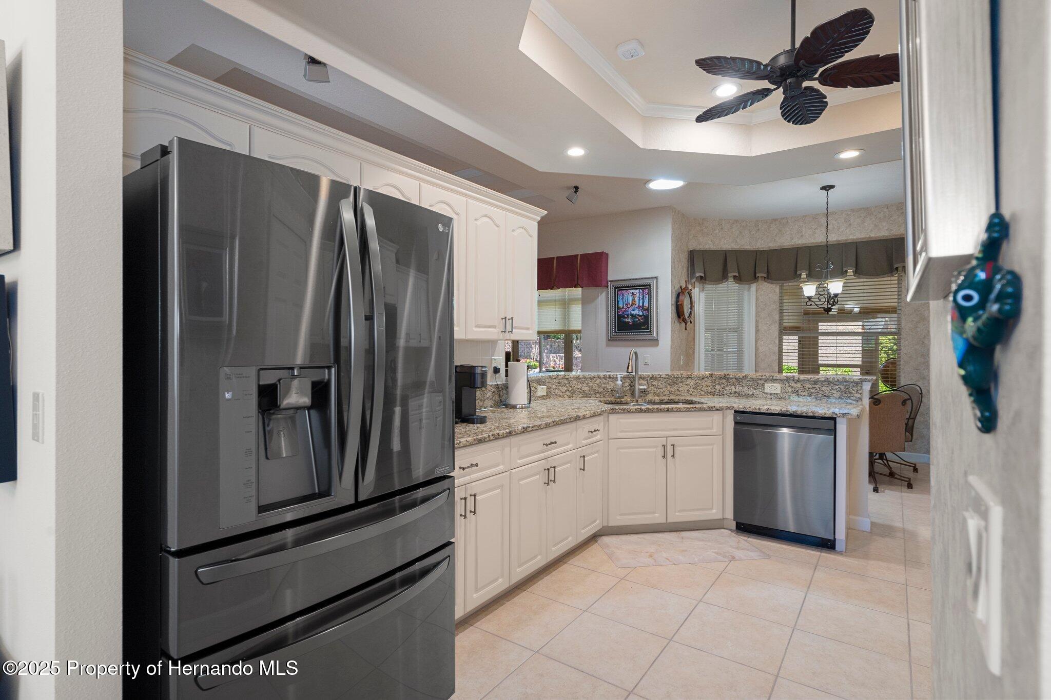 2375 Fairskies Drive, Spring Hill, Florida image 25