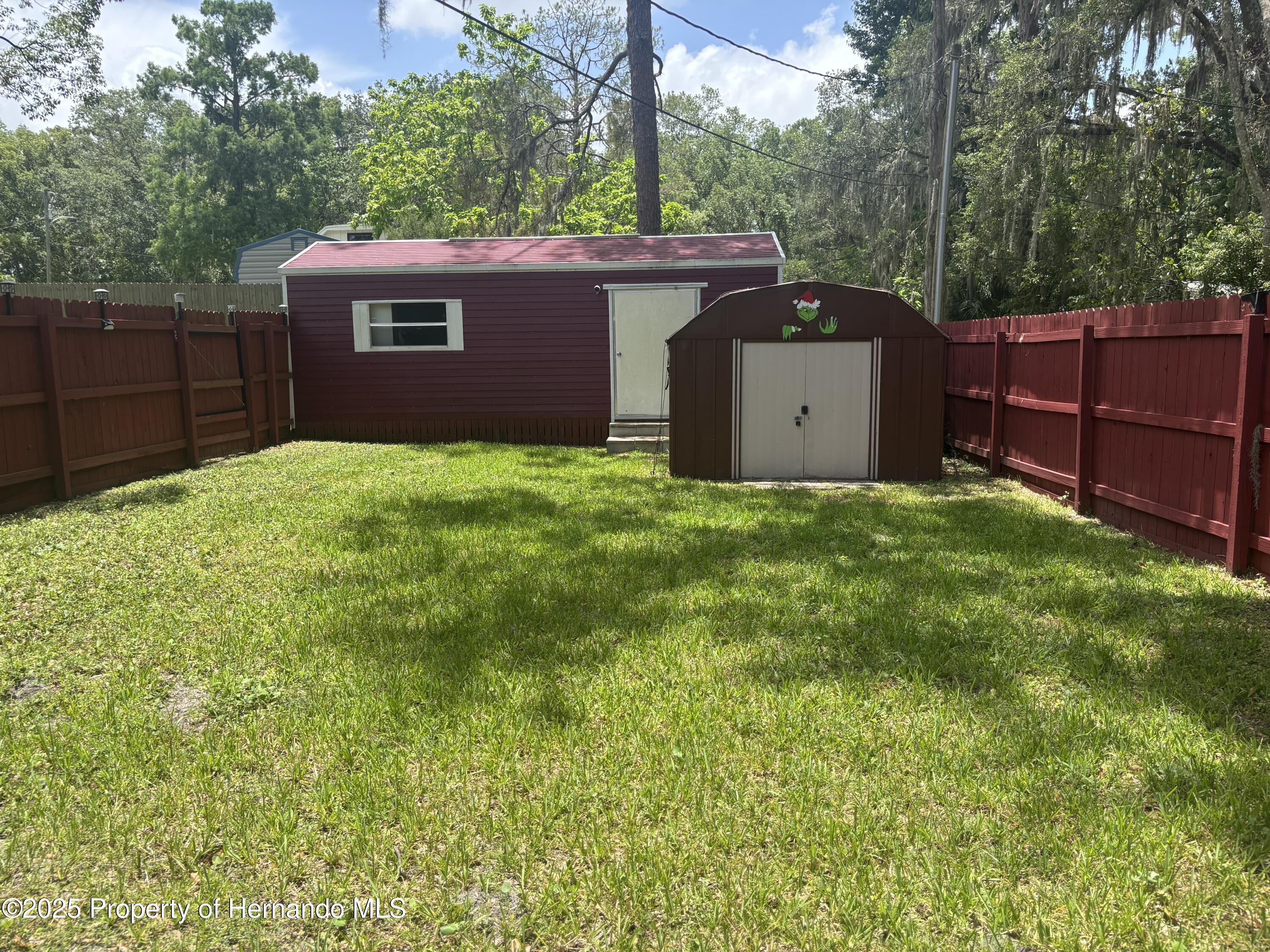 717 Whiteway Drive, Brooksville, Florida image 26