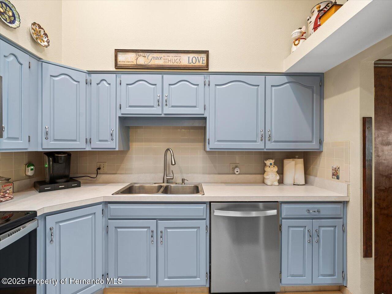 24104 Peppermill Drive, Brooksville, Florida image 19