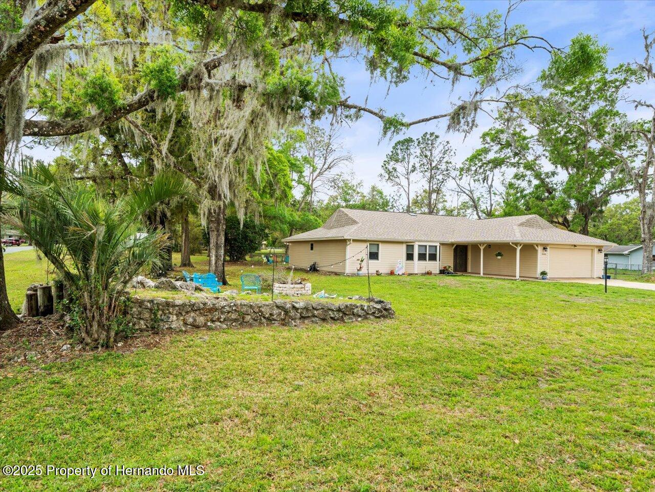 24104 Peppermill Drive, Brooksville, Florida image 5