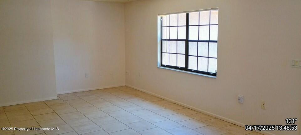 12437 Drayton Drive, Spring Hill, Florida image 20