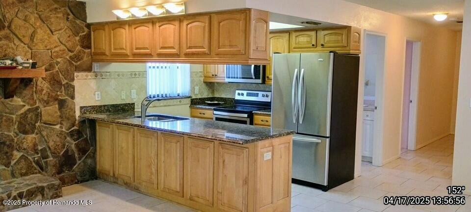 12437 Drayton Drive, Spring Hill, Florida image 15