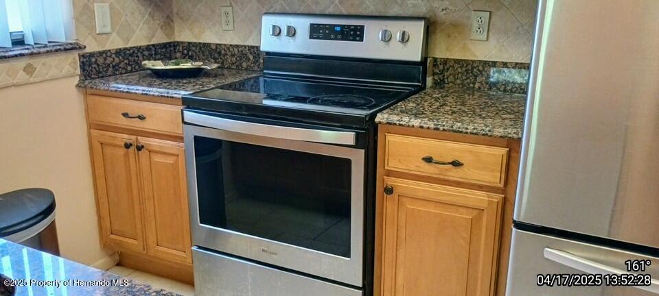 12437 Drayton Drive, Spring Hill, Florida image 5