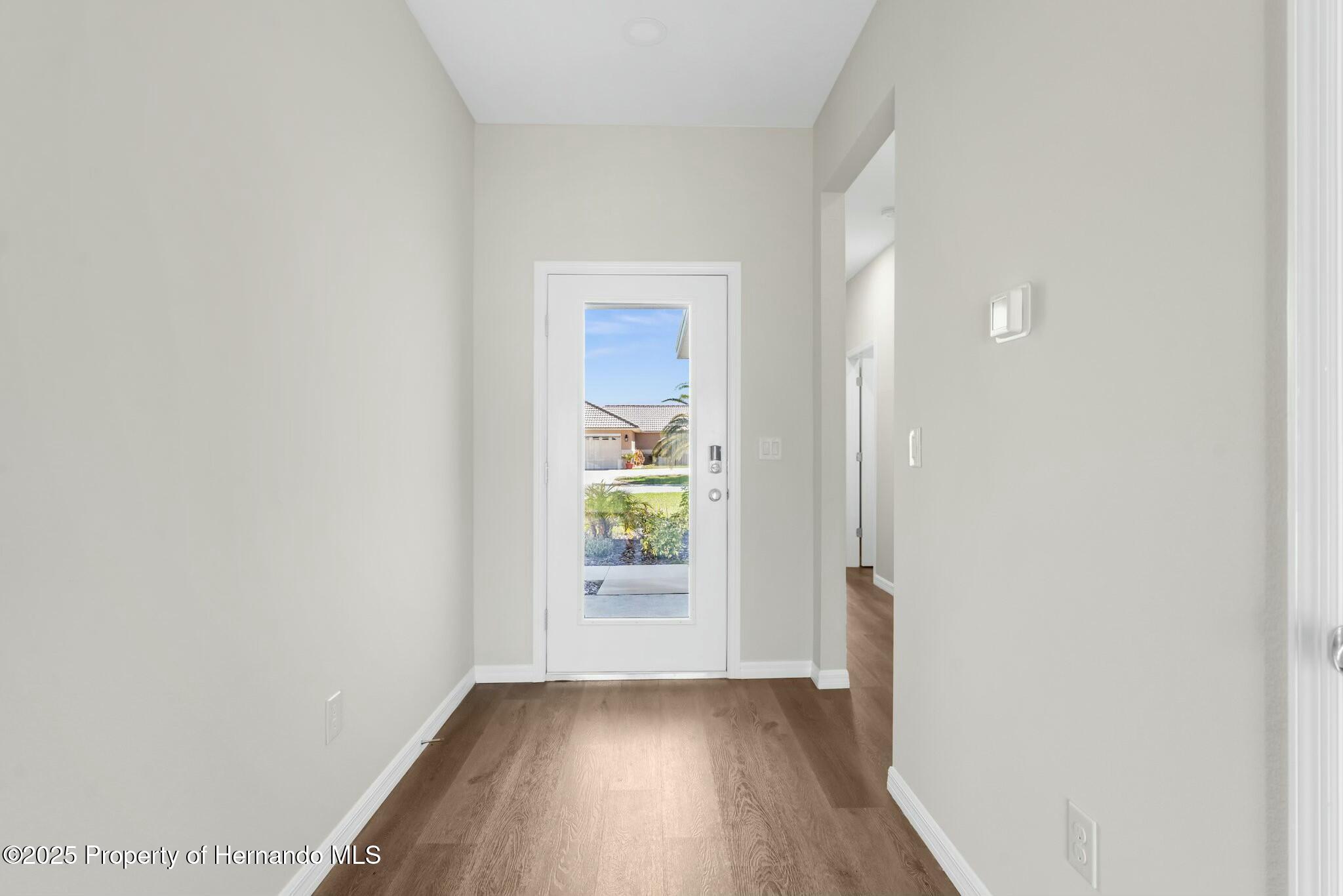 8338 Maybelle Drive, Weeki Wachee, Florida image 17