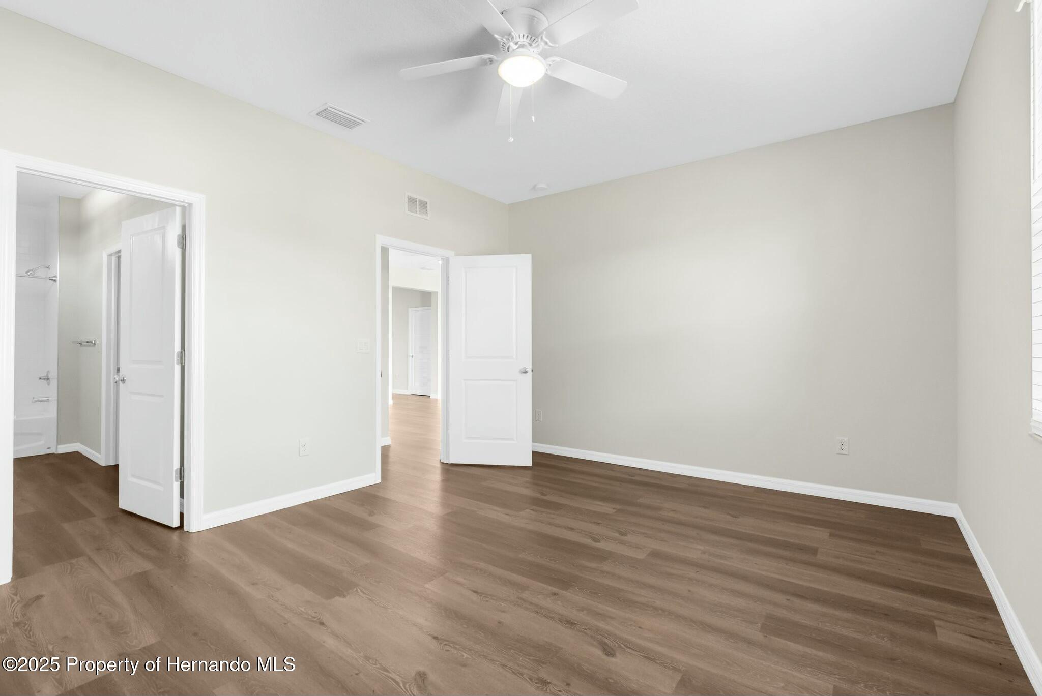 8338 Maybelle Drive, Weeki Wachee, Florida image 21