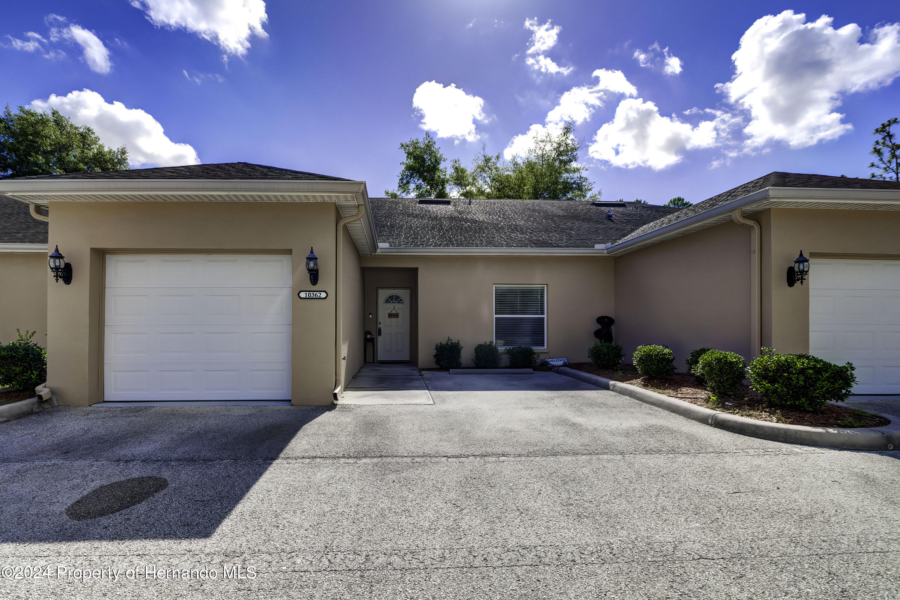 10362 Chalmer Street, Spring Hill, Florida image 1