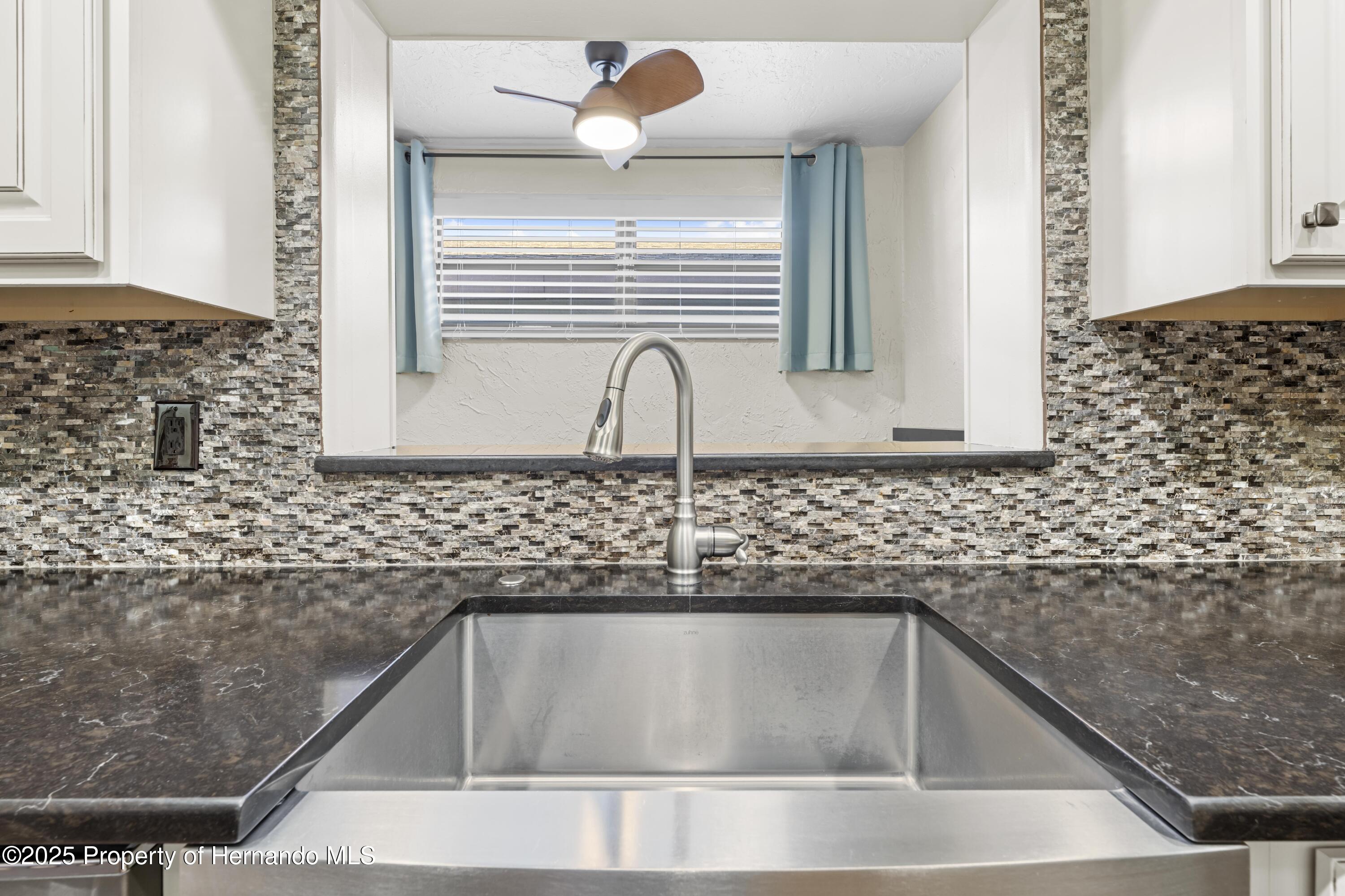 11436 W Clubview Drive, Homosassa, Florida image 27