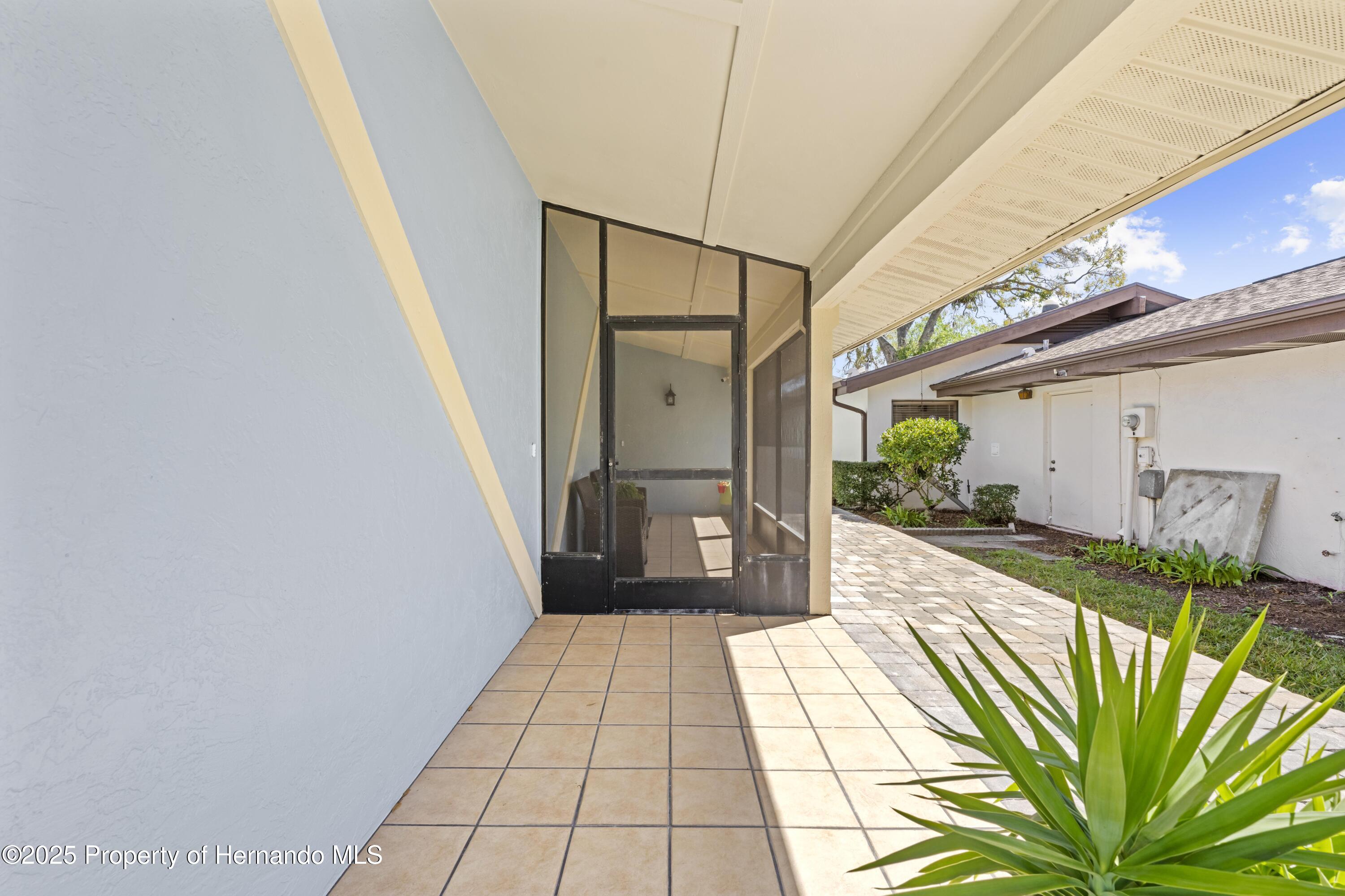 11436 W Clubview Drive, Homosassa, Florida image 7