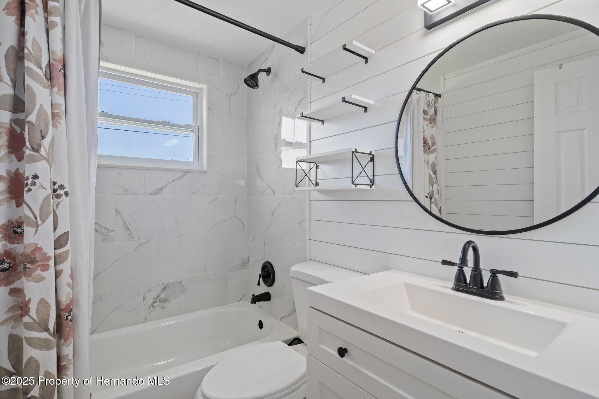 4750 Foothill Drive, Holiday, Florida image 22