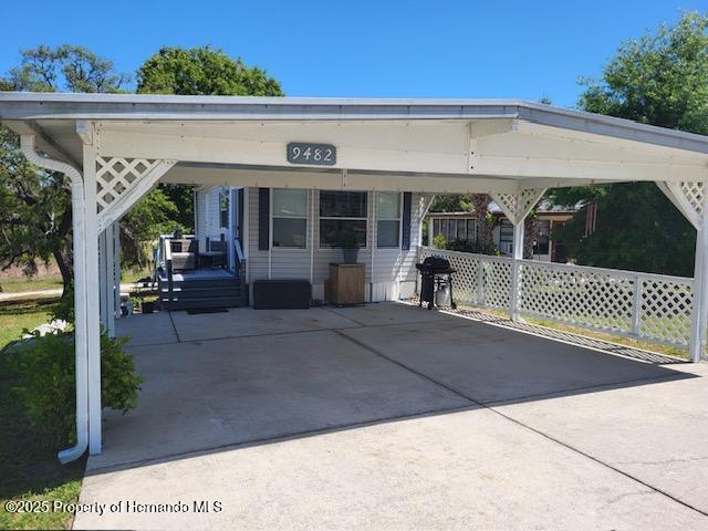 9482 Gray Fox Dr, Weeki Wachee, Florida image 5