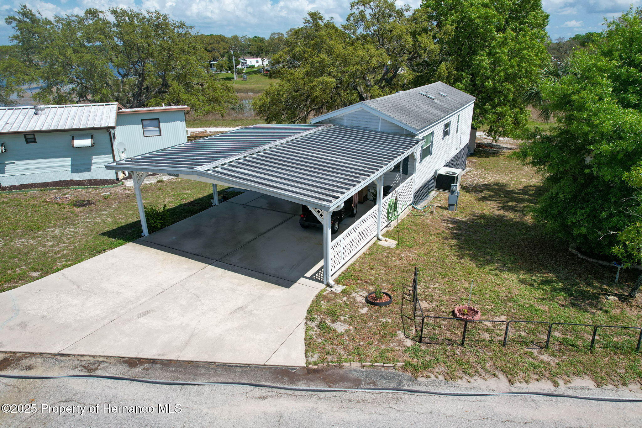 9482 Gray Fox Dr, Weeki Wachee, Florida image 18