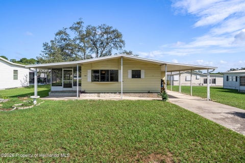 Mobile Home For Sale - 14303 Starcross Street<br/> Hernando County, Brooksville, FL 34613