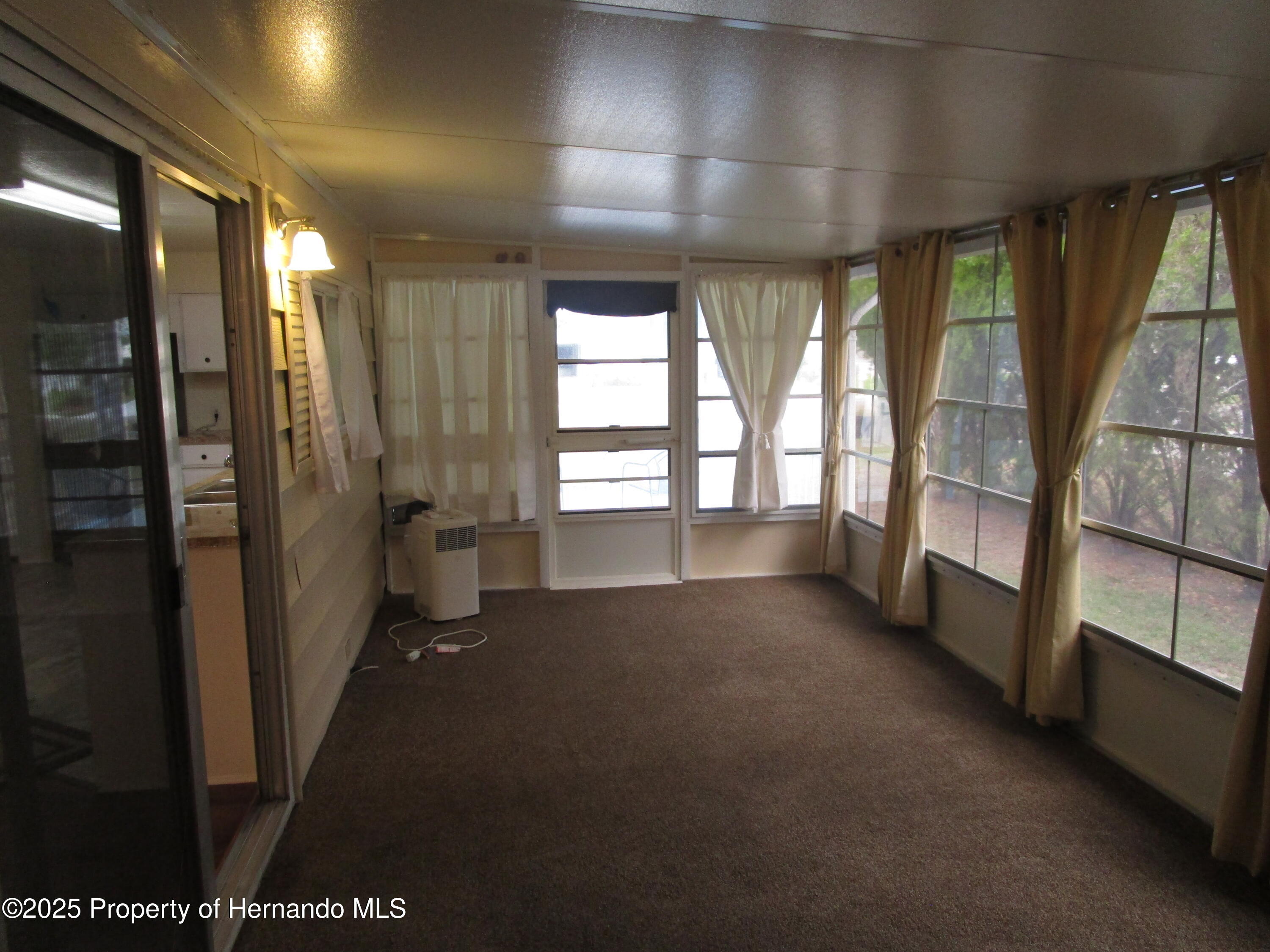 16221 Brookridge Boulevard, Brooksville, Florida image 23