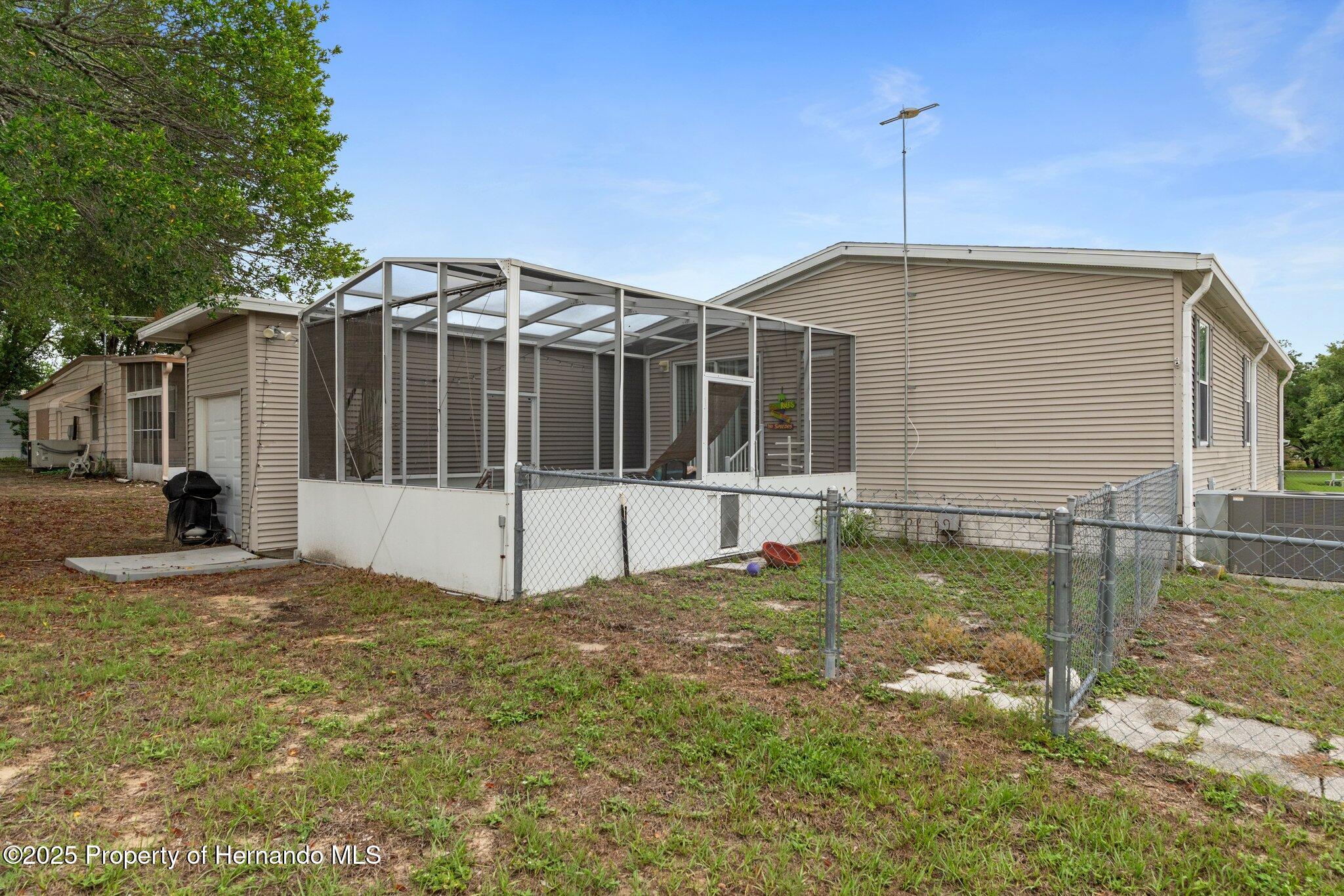 9155 Fontaine Drive, Brooksville, Florida image 14