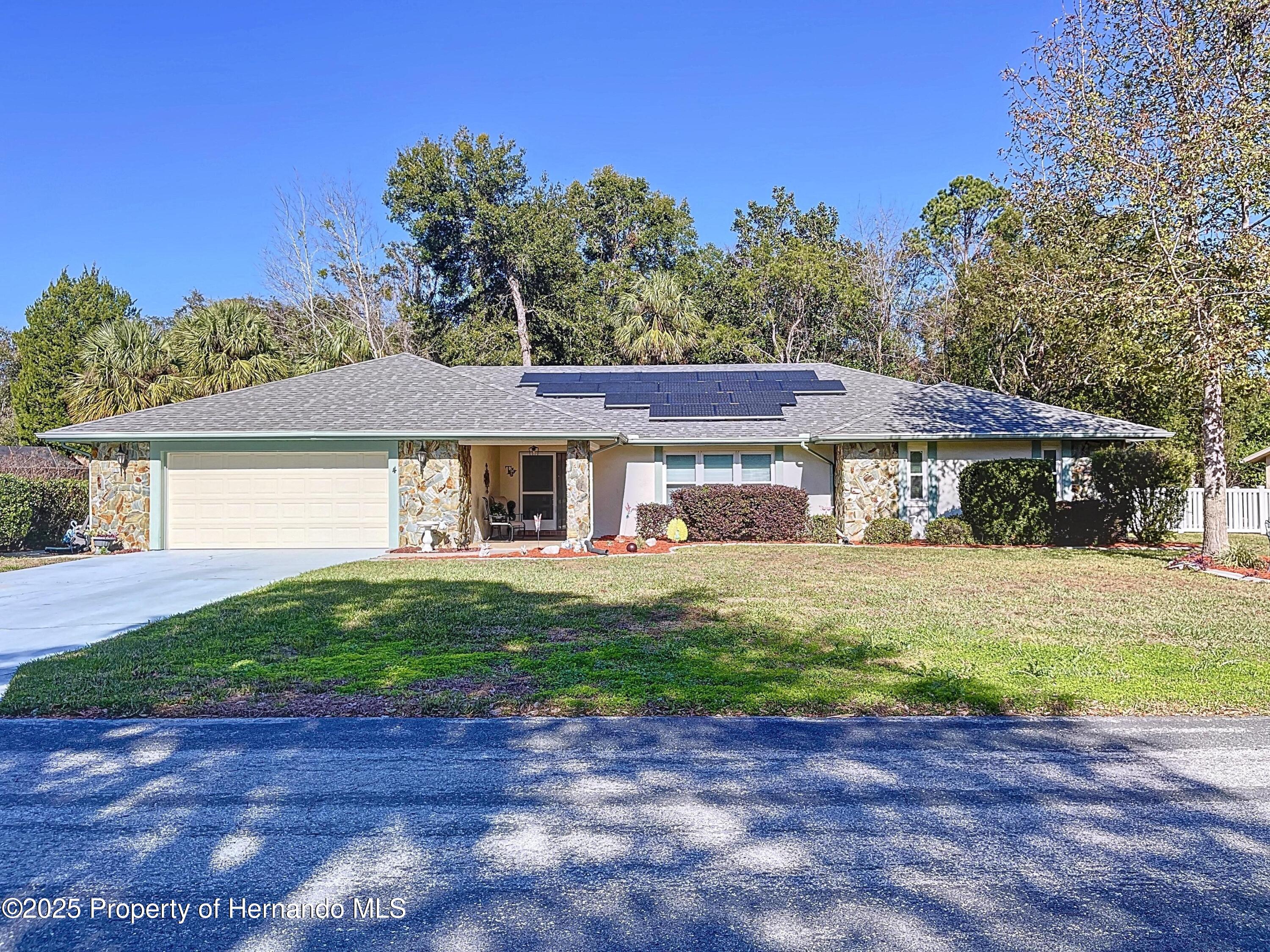 4 Hemlock Court, Homosassa, Florida image 1