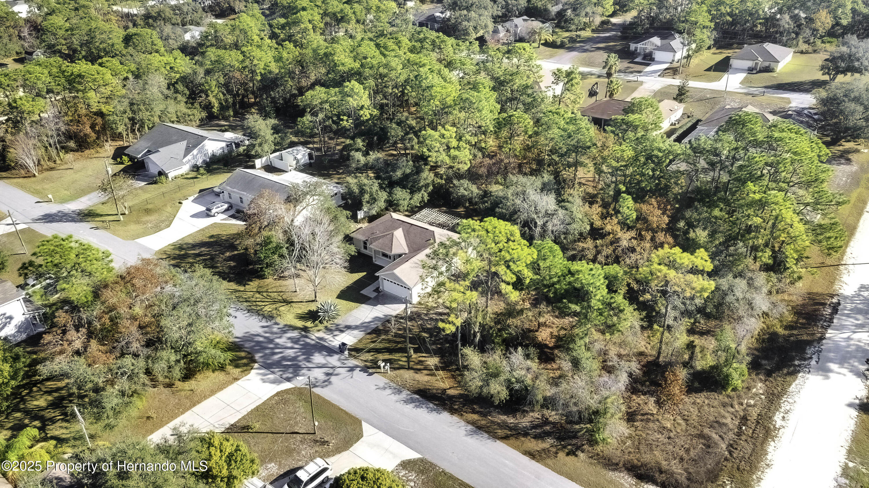 8100 Nuzum Road, Weeki Wachee, Florida image 36